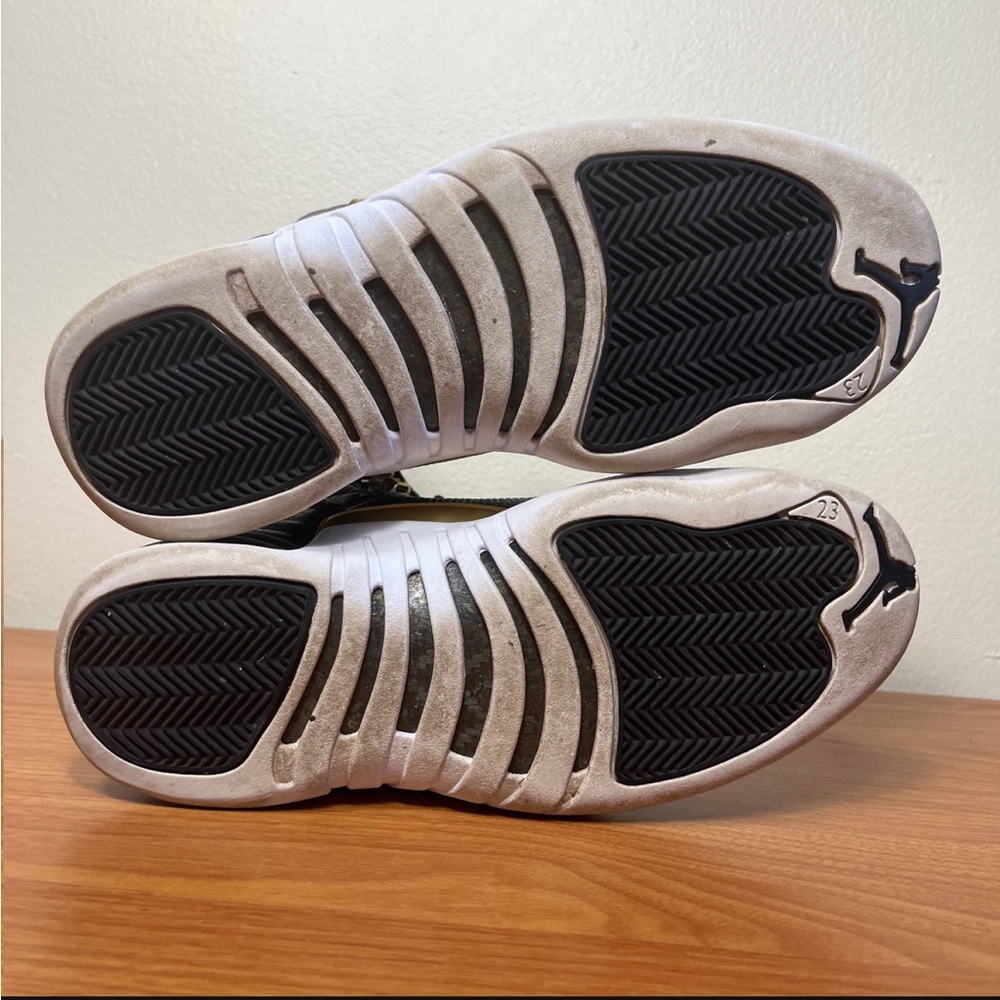 Jordan 12 Retro Python - Picture 6 of 9